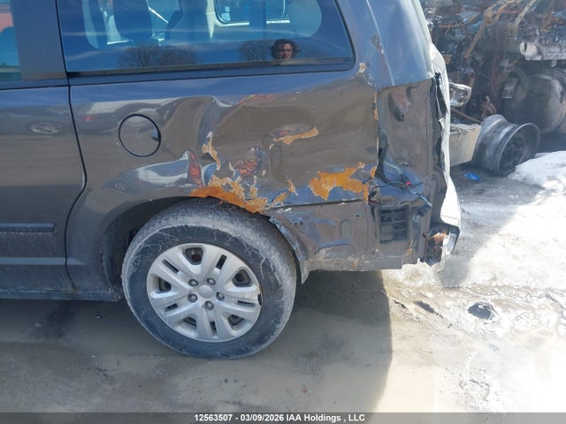 2C4RDGBG8FR633536 Dodge Grand Caravan Se