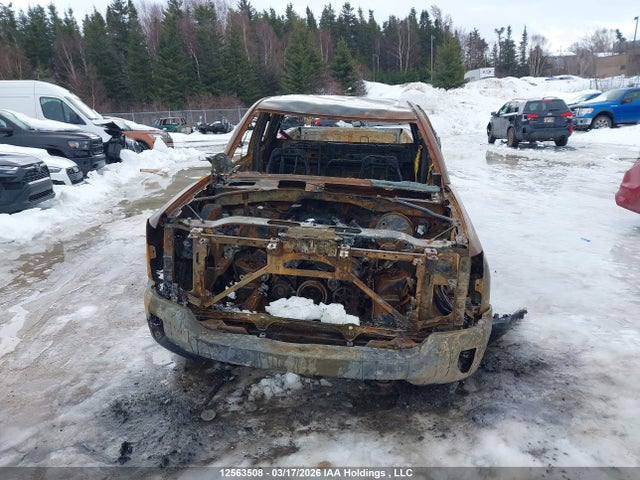 1GCVKREC2GZ151418 Chevrolet Silverado K1500 Lt