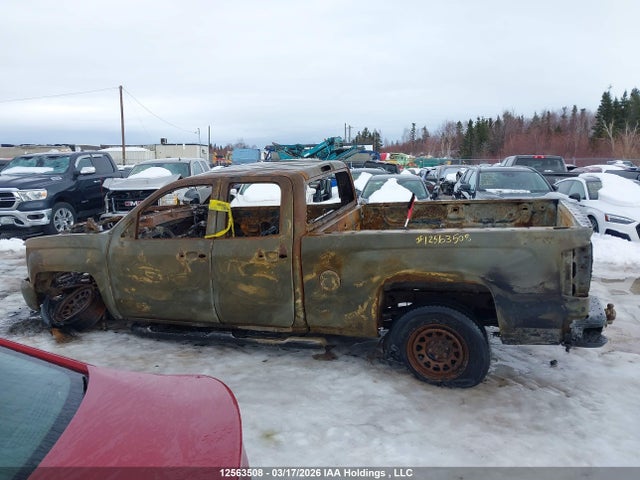 1GCVKREC2GZ151418 Chevrolet Silverado K1500 Lt