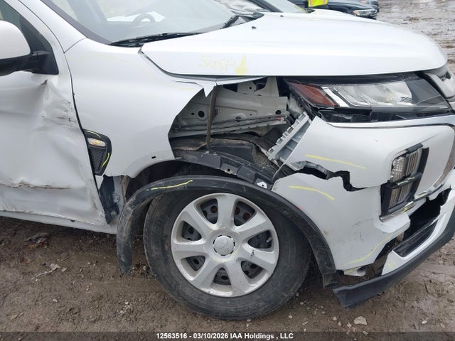 JA4AJUAU1PU605619 Mitsubishi RVR ES