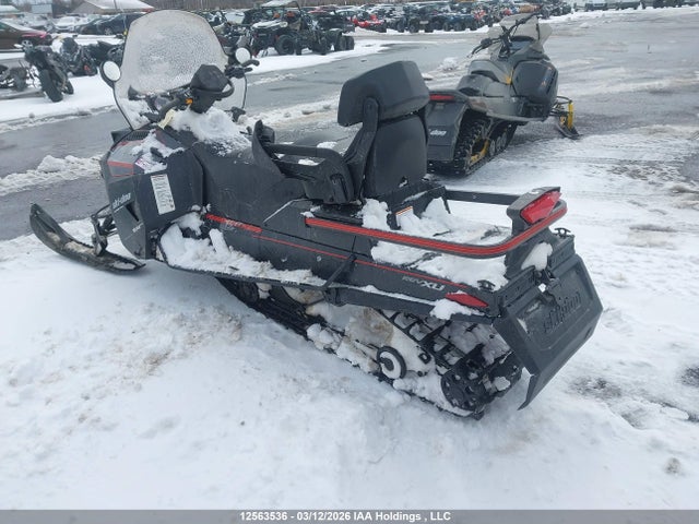 YH2SSRJE7JR000302 Skidoo Expedition