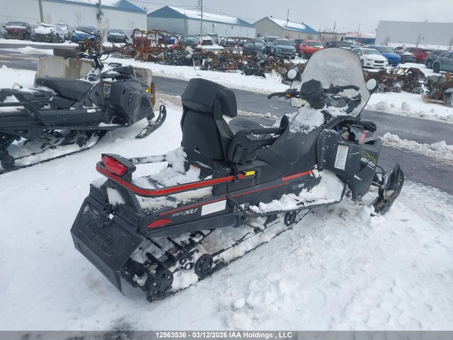 YH2SSRJE7JR000302 Skidoo Expedition