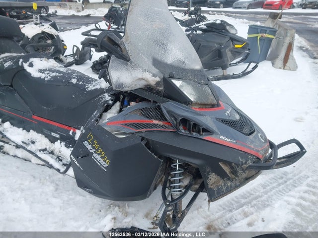 YH2SSRJE7JR000302 Skidoo Expedition
