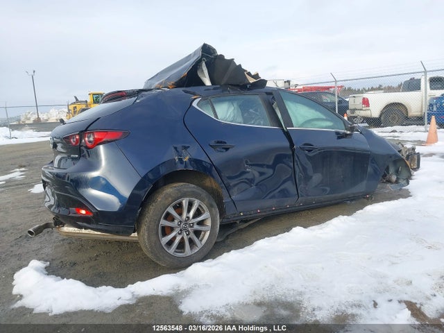 2024 Mazda 3 Select Sport მანქანა იყიდება აუქციონზე, vin: JM1BPAKM4R1701965, აუქციონის ნომერი: 12563548