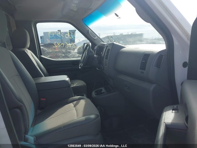 2021 Nissan Nv 2500 S/2500 Sv მანქანა იყიდება აუქციონზე, vin: 1N6BF0KY2MN806082, აუქციონის ნომერი: 12563549
