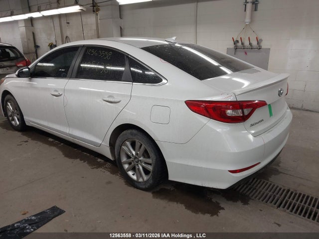 5NPE24AF0FH056381 Hyundai Sonata