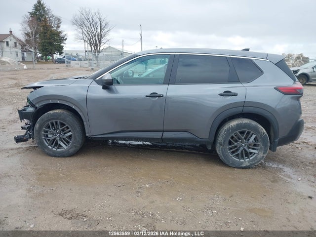 2022 Nissan Rogue მანქანა იყიდება აუქციონზე, vin: 5N1AT3AA1NC677676, აუქციონის ნომერი: 12563559