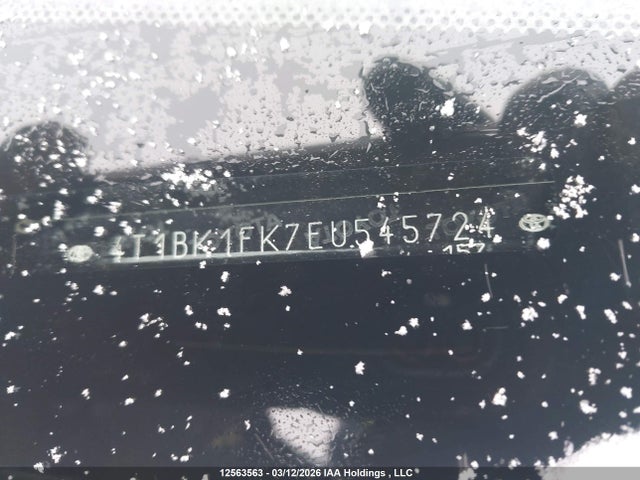 12563563 :رقم المزاد ، 4T1BK1FK7EU545724 vin ، 2014 Toyota Camry Se/xle مزاد بيع