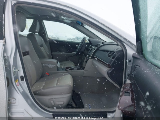 12563563 :رقم المزاد ، 4T1BK1FK7EU545724 vin ، 2014 Toyota Camry Se/xle مزاد بيع