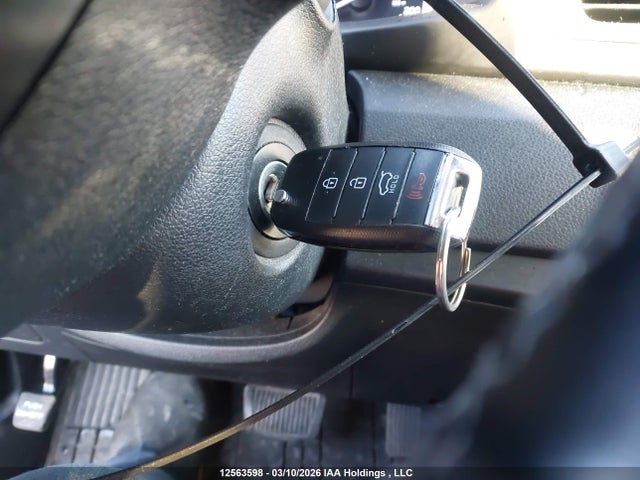 12563598 :رقم المزاد ، KNDCB3LC1K5281181 vin ، 2019 Kia Niro Fe/lx مزاد بيع
