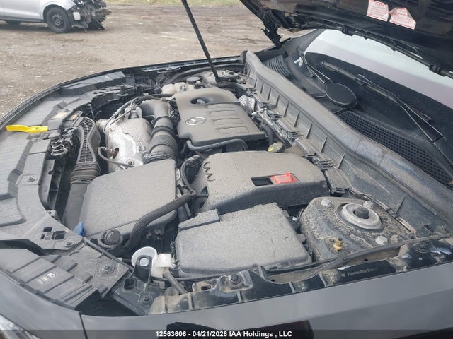 W1N4M4HB3NW230373 Mercedes-Benz Glb 250 4matic
