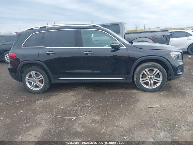W1N4M4HB3NW230373 Mercedes-Benz Glb 250 4matic