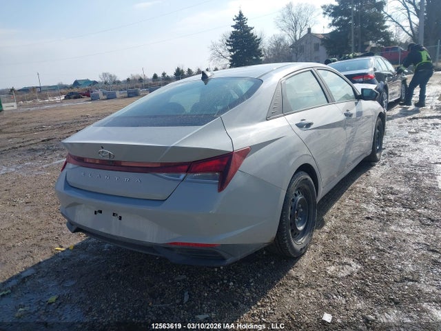 KMHLM4AG6MU087806 Hyundai Elantra