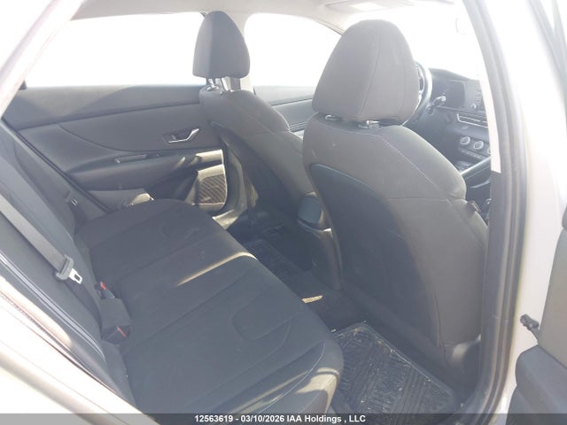 KMHLM4AG6MU087806 Hyundai Elantra