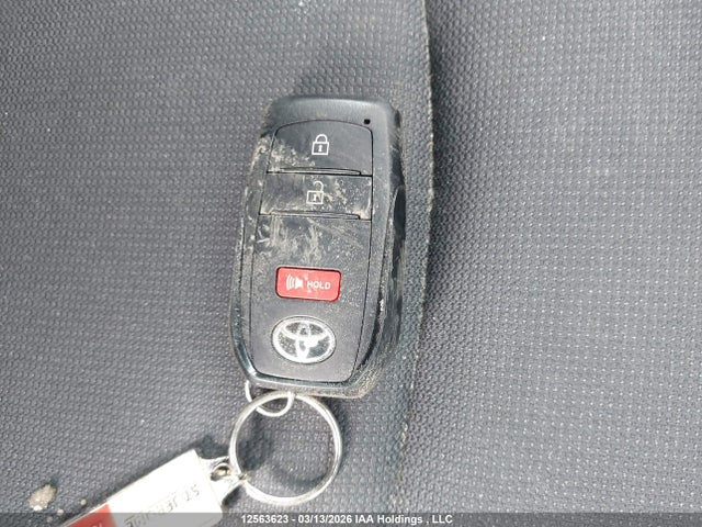 7MUCAABGXRV094057 Toyota Corolla Cross