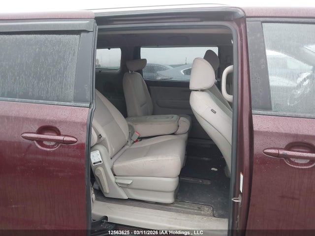 KNDMB5C18G6195883 KIA Sedona