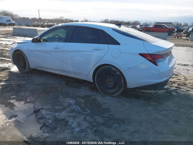 KMHLM4AG5MU086324 Hyundai Elantra