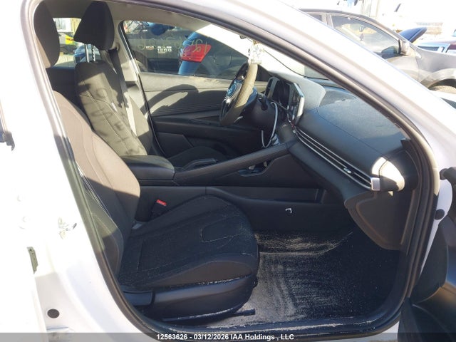 KMHLM4AG5MU086324 Hyundai Elantra