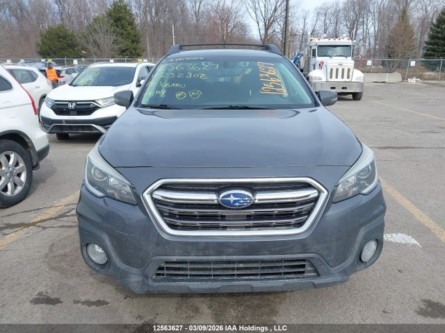 12563627 :رقم المزاد ، 4S4BSDGC2J3232802 vin ، 2018 Subaru Outback 2.5i Premium مزاد بيع