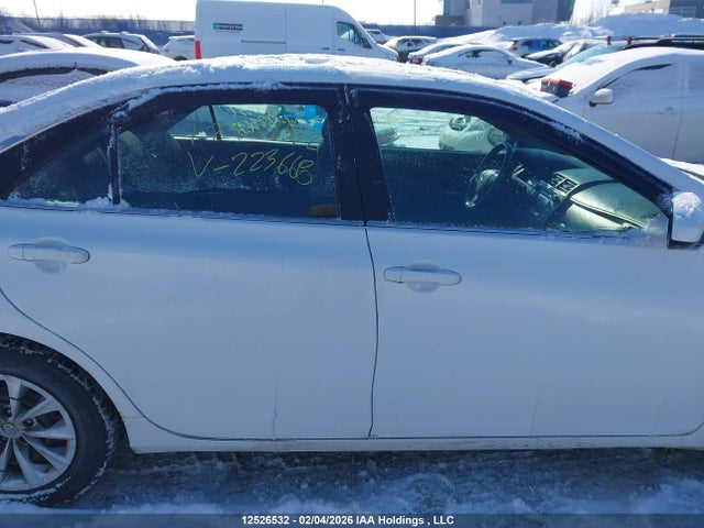 4T1BD1FK4HU223668 Toyota Camry Hybrid Le