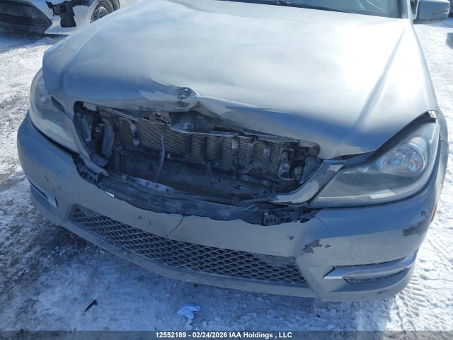 12552189 :رقم المزاد ، WDDGF8FB9CA696091 vin ، 2012 Mercedes-benz C 250 4matic مزاد بيع