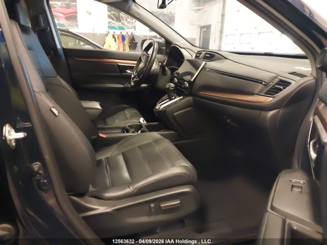 2HKRW2H81JH125282 Honda CR-V EXL