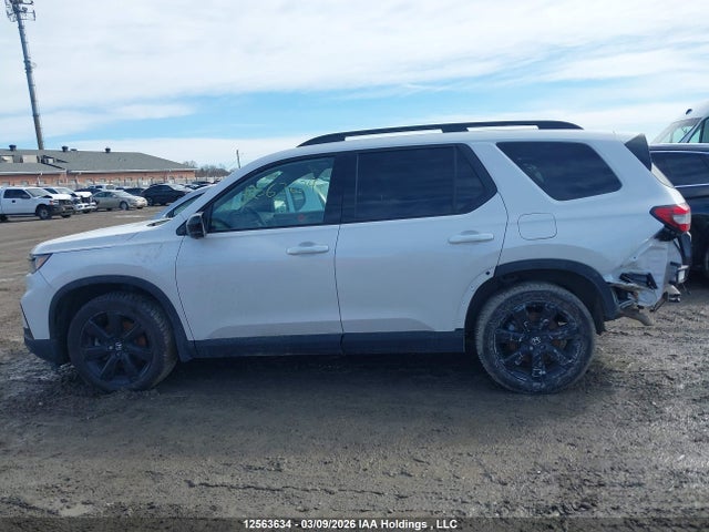 Продажа на аукционе авто 2025 Honda Pilot Black, vin: 5FNYG1H91SB507646, номер лота: 12563634