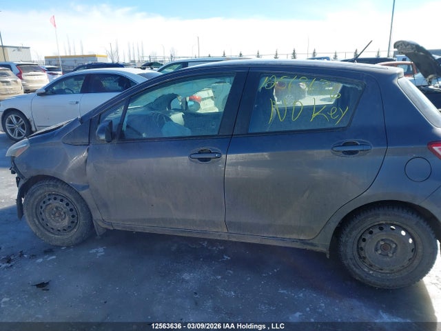 2018 Toyota Yaris Le მანქანა იყიდება აუქციონზე, vin: VNKKTUD32JA091691, აუქციონის ნომერი: 12563636