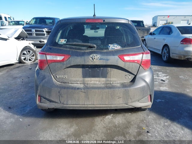 2018 Toyota Yaris Le მანქანა იყიდება აუქციონზე, vin: VNKKTUD32JA091691, აუქციონის ნომერი: 12563636