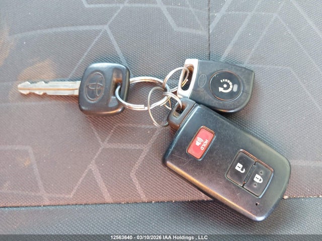 5TFDZ5BN9GX004918 Toyota Tacoma Sr5