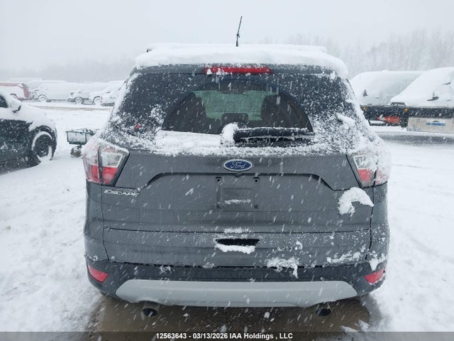 1FMCU9GD5HUA43960 Ford ESCAPE SE