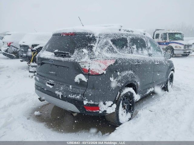 1FMCU9GD5HUA43960 Ford ESCAPE SE