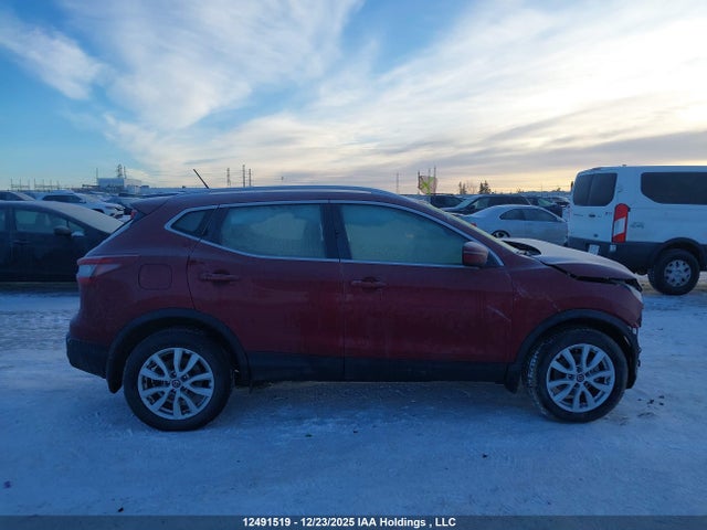 JN1BJ1BW4MW439818 Nissan Qashqai S/sl/sv