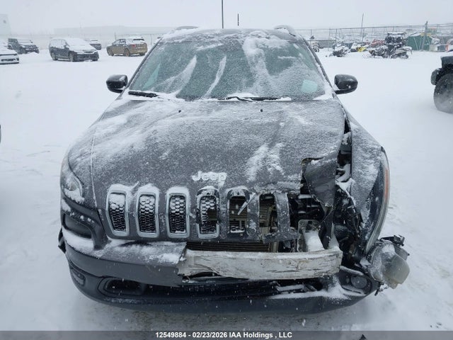 1C4PJMCX9JD542025 Jeep Cherokee North