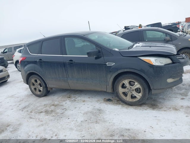 1FMCU9G93FUC17470 Ford ESCAPE SE