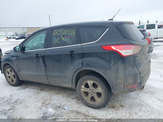 1FMCU9G93FUC17470 Ford ESCAPE SE