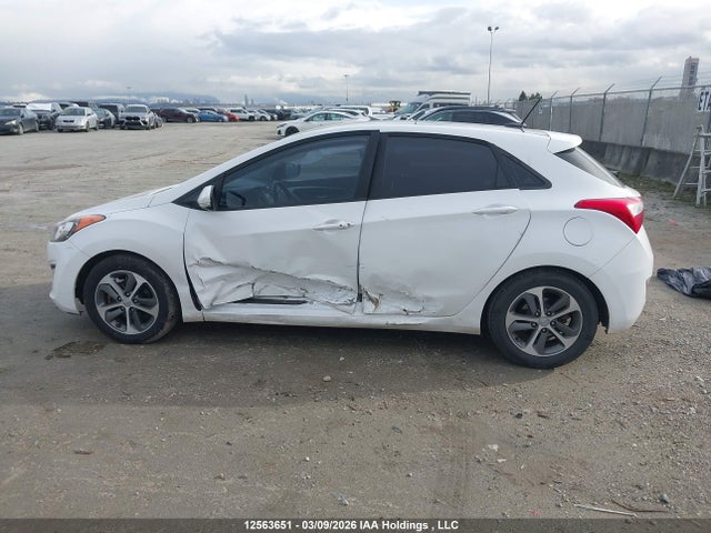 KMHD35LH6GU333311 Hyundai ELANTRA GT