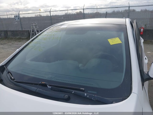 KMHD35LH6GU333311 Hyundai ELANTRA GT