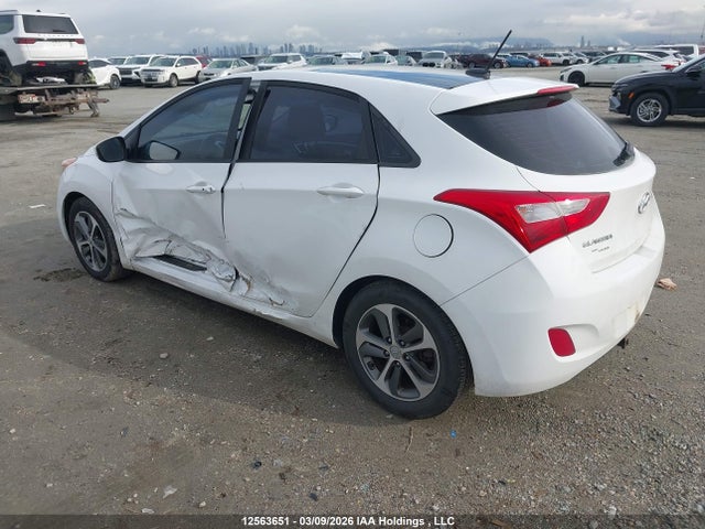 KMHD35LH6GU333311 Hyundai ELANTRA GT