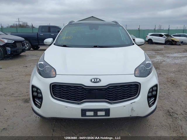 12563660 :رقم المزاد ، KNDPRCA61J7415748 vin ، 2018 Kia Sportage Sx مزاد بيع