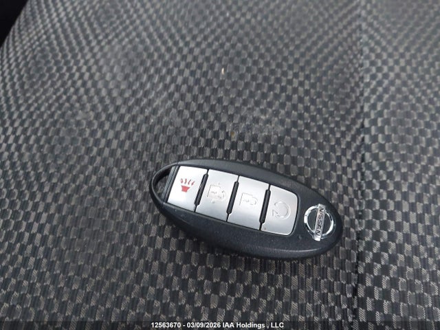 JN1BJ1CW5LW369811 Nissan Rogue Sport S/sv/sl
