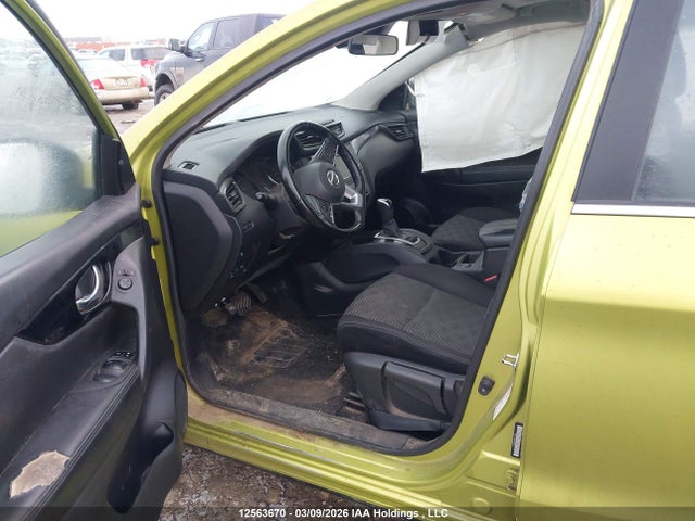JN1BJ1CW5LW369811 Nissan Rogue Sport S/sv/sl