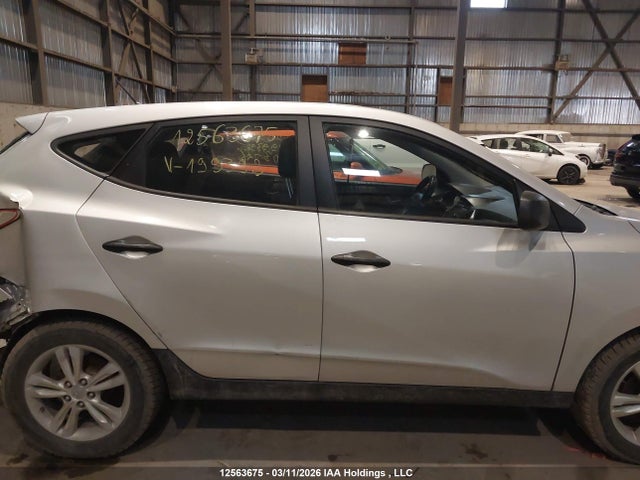 2011 Hyundai Tucson Gl/gls მანქანა იყიდება აუქციონზე, vin: KM8JT3AB9BU199392, აუქციონის ნომერი: 12563675