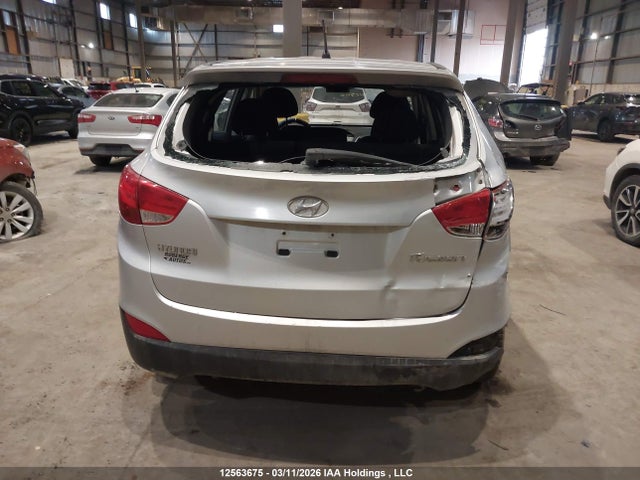 2011 Hyundai Tucson Gl/gls მანქანა იყიდება აუქციონზე, vin: KM8JT3AB9BU199392, აუქციონის ნომერი: 12563675