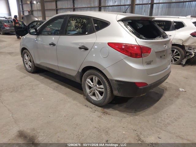 2011 Hyundai Tucson Gl/gls მანქანა იყიდება აუქციონზე, vin: KM8JT3AB9BU199392, აუქციონის ნომერი: 12563675