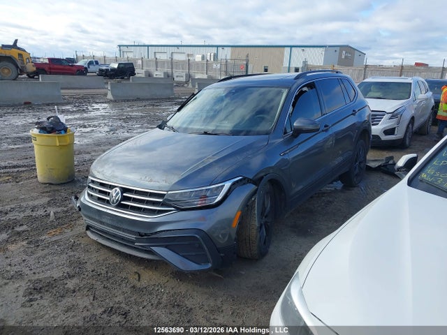 Продажа на аукционе авто 2024 Volkswagen Tiguan, vin: 3VVMB7AX2RM046747, номер лота: 12563690