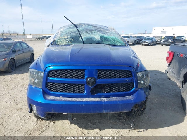 12563695 :رقم المزاد ، 1C6RR7FG7JS235762 vin ، 2018 Ram 1500 St مزاد بيع