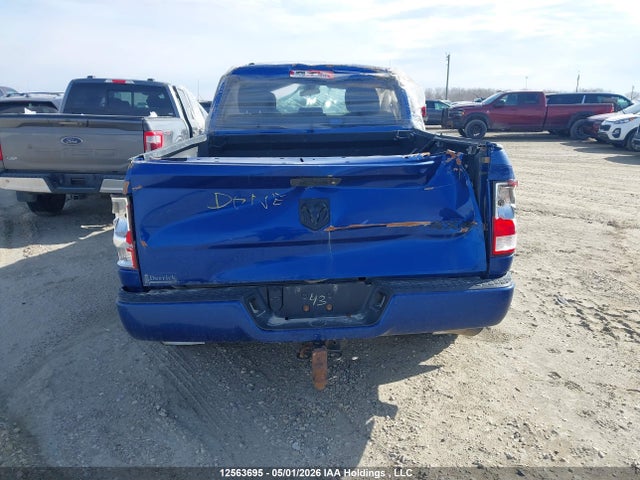 12563695 :رقم المزاد ، 1C6RR7FG7JS235762 vin ، 2018 Ram 1500 St مزاد بيع