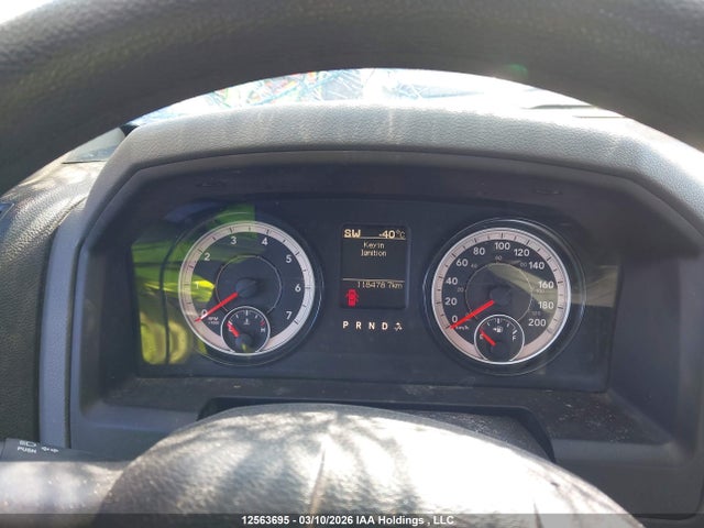 12563695 :رقم المزاد ، 1C6RR7FG7JS235762 vin ، 2018 Ram 1500 St مزاد بيع