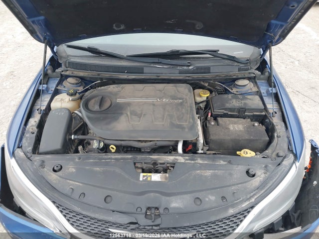 1C3CCCCG8FN713646 Chrysler 200 C